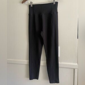 🌸 Joe Fresh 🌸 black ribbed leggings